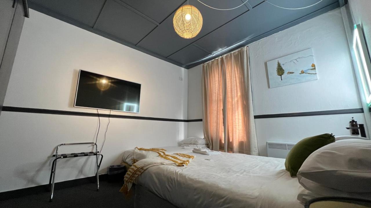 Railway Hotel Winton Ngoại thất bức ảnh